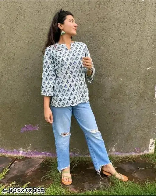 White Simple Short Kurti